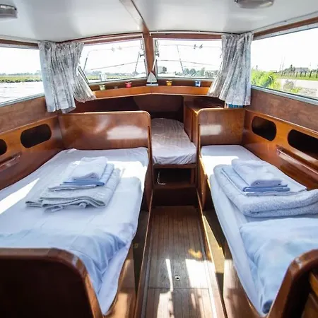 Bruzer Boat 4-6p Boco Living Marina Апартаменты