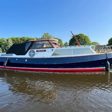 Bruzer Boat 4-6p Boco Living Marina Daire *